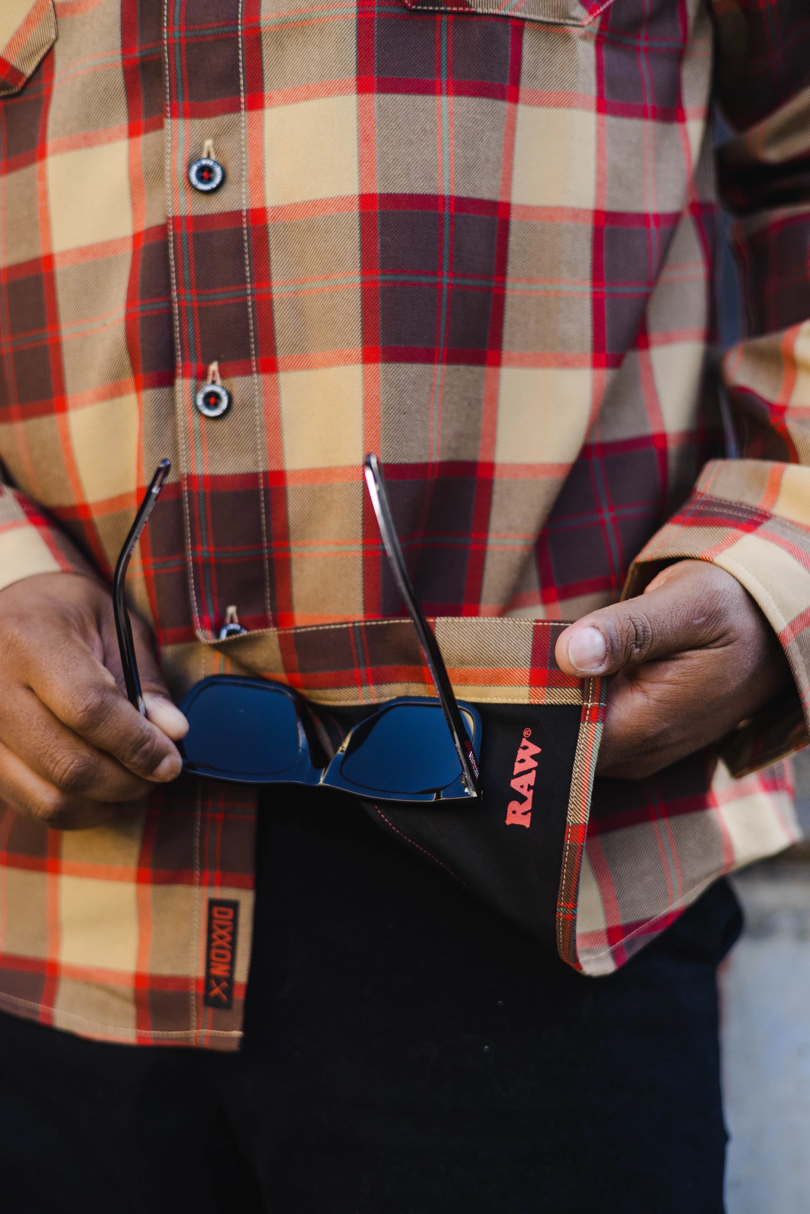 RAW x DIXXON Flannel - Image 4